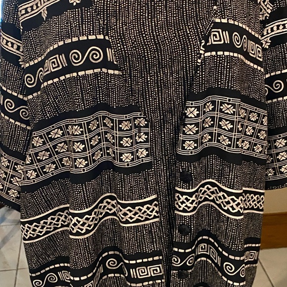 Alfred Dunner faux two piece blouse size 18w - Picture 7 of 8